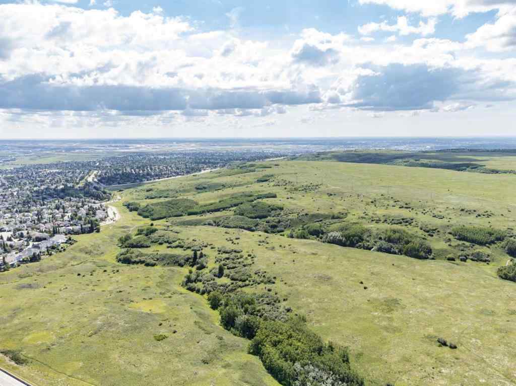 MLS® A2261946 - Unit #34 2834 Edenwold Heights NW in Edgemont Calgary, Residential