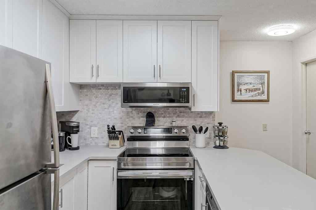 MLS® A2261946 - Unit #34 2834 Edenwold Heights NW in Edgemont Calgary, Residential