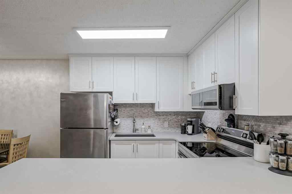 MLS® A2261946 - Unit #34 2834 Edenwold Heights NW in Edgemont Calgary, Residential