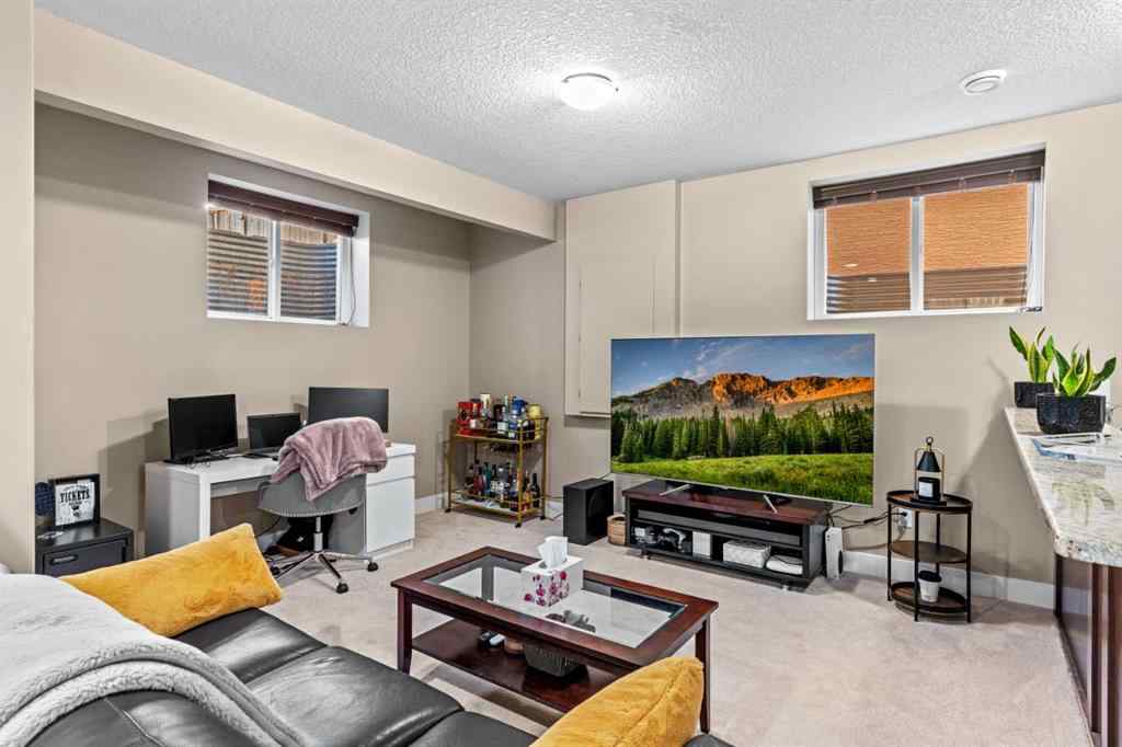 MLS® A2261961 - 1269 Sherwood Boulevard NW in Sherwood Calgary, Residential