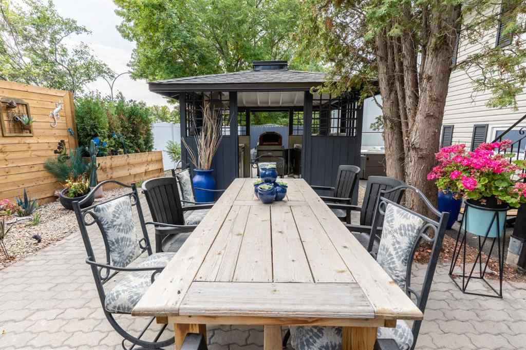 MLS® A2261963 - 1249 25 Street SE in Connaught Medicine Hat, Residential