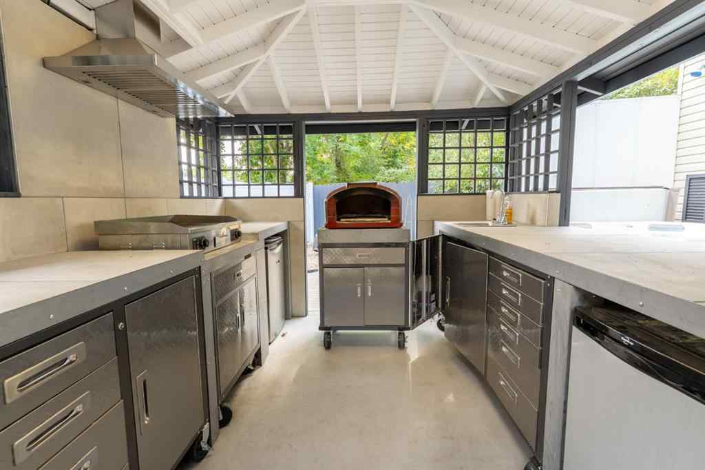 MLS® A2261963 - 1249 25 Street SE in Connaught Medicine Hat, Residential