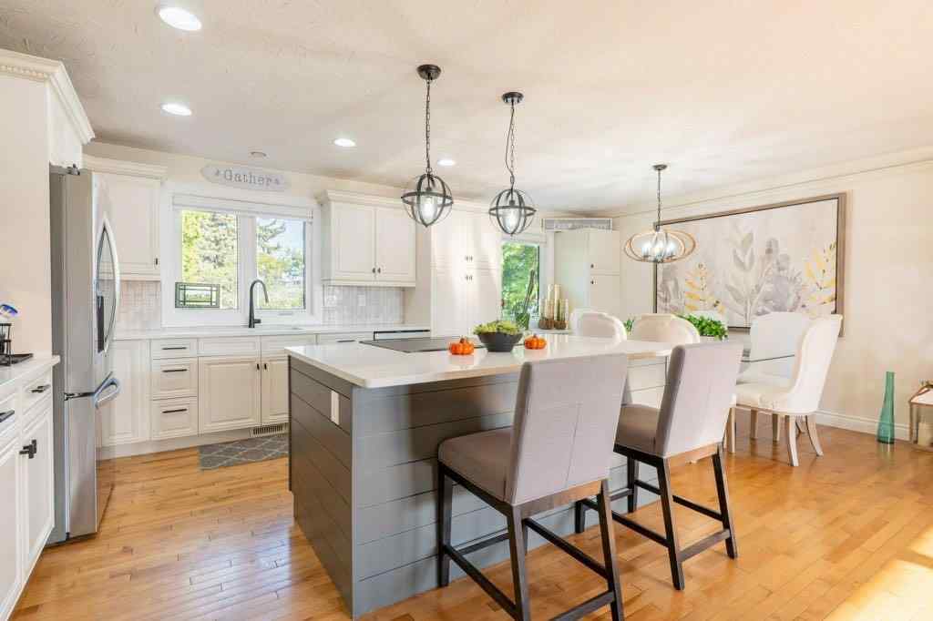 MLS® A2261963 - 1249 25 Street SE in Connaught Medicine Hat, Residential