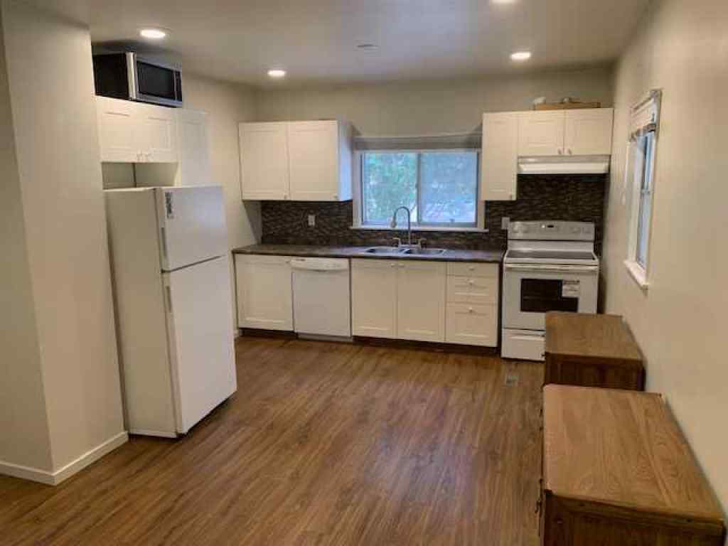 MLS® A2261964 - Unit #1 1908 7 Avenue S in Victoria Park Lethbridge, Rental