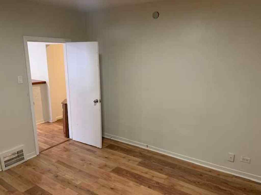 MLS® A2261964 - Unit #1 1908 7 Avenue S in Victoria Park Lethbridge, Rental