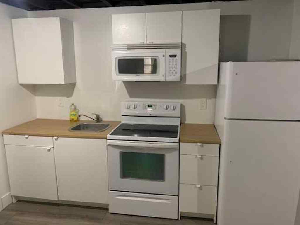 MLS® A2261965 - Unit #2 1908 7 Avenue S in Victoria Park Lethbridge, Rental