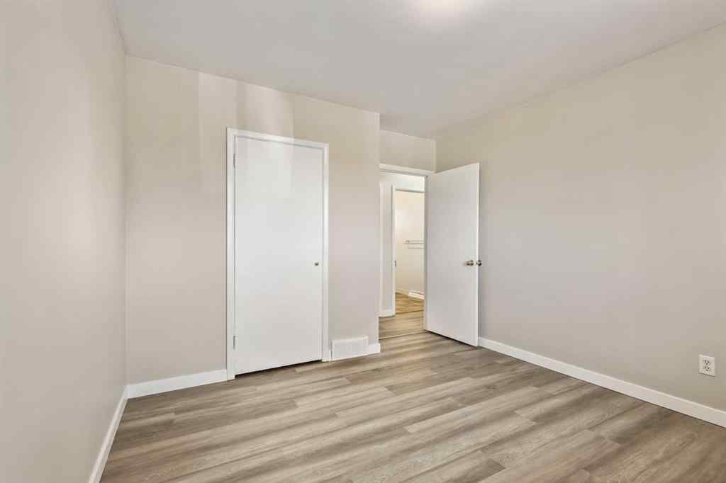 MLS® A2261966 - 1816 42 Street SE in Forest Lawn Calgary, Residential