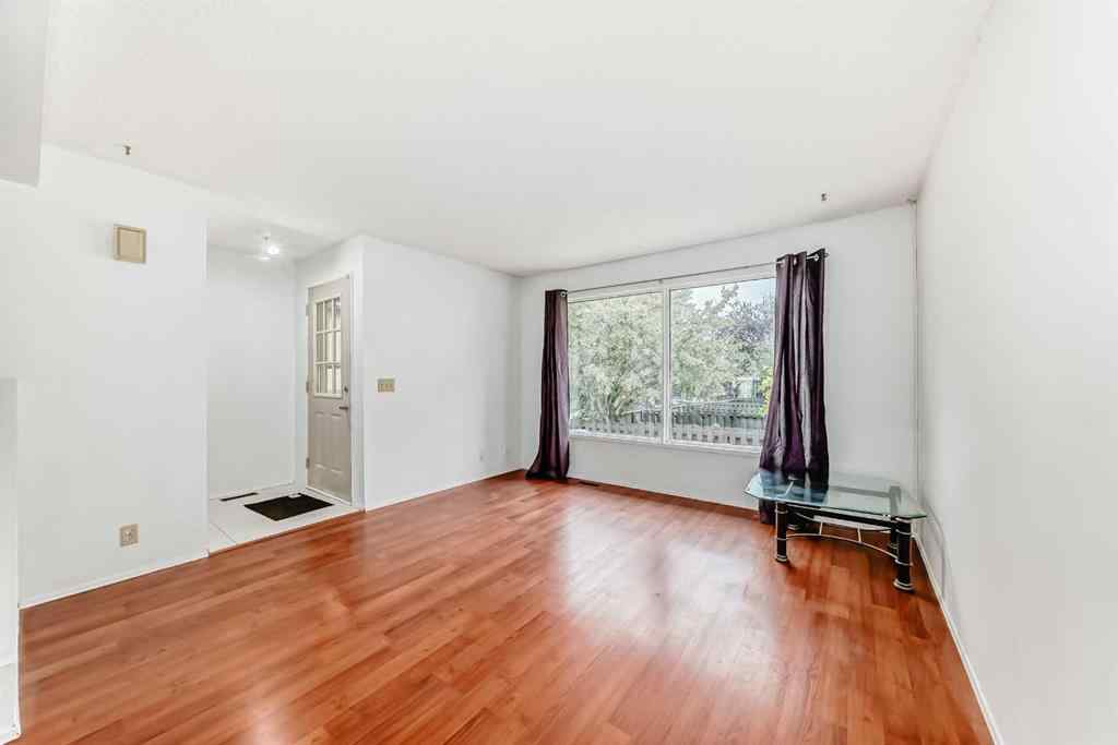 MLS® A2261968 - Unit ##11 380 Bermuda Drive NW in Beddington Heights Calgary, Residential