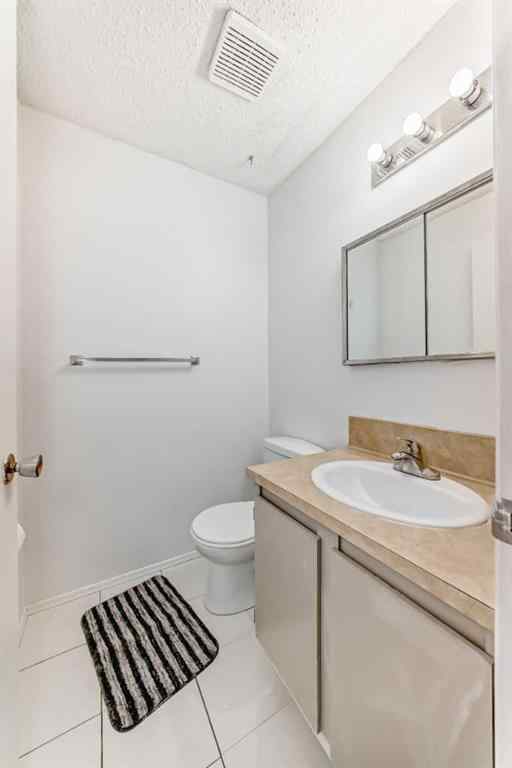 MLS® A2261968 - Unit ##11 380 Bermuda Drive NW in Beddington Heights Calgary, Residential