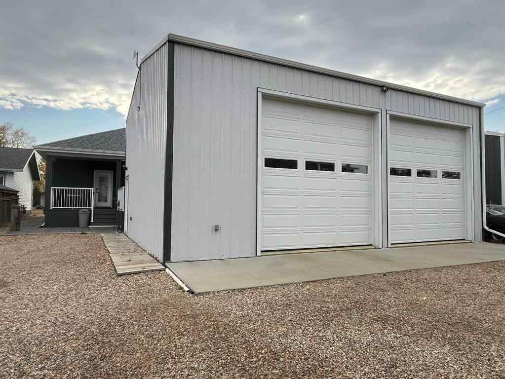 MLS® A2261978 - 5132 54 Avenue  in Viking Viking, Residential