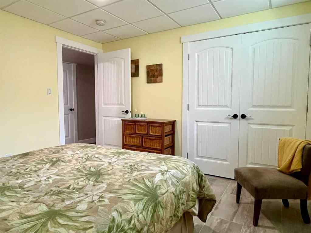 MLS® A2261978 - 5132 54 Avenue  in Viking Viking, Residential