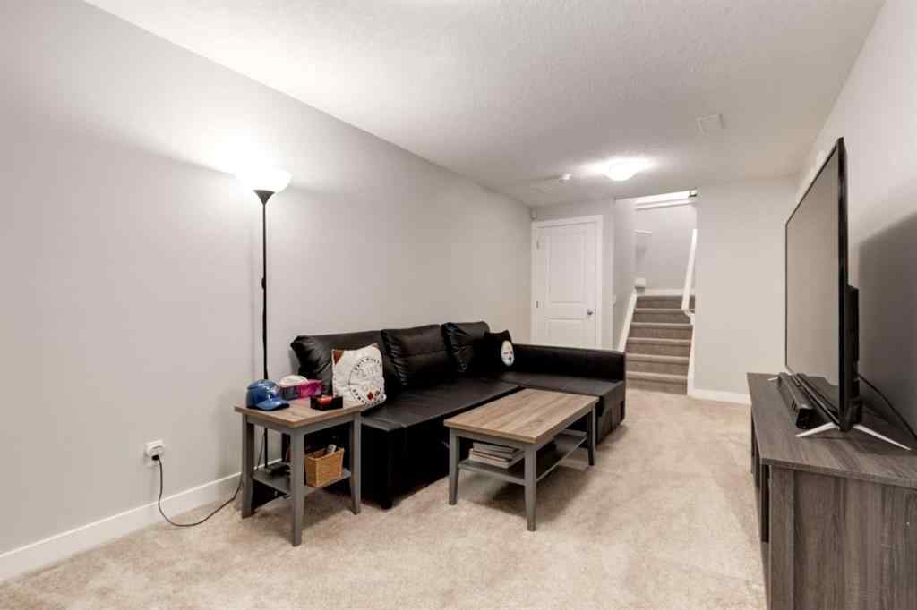 MLS® A2261980 - 1136 MIDTOWN Lane SW in Midtown Airdrie, Residential