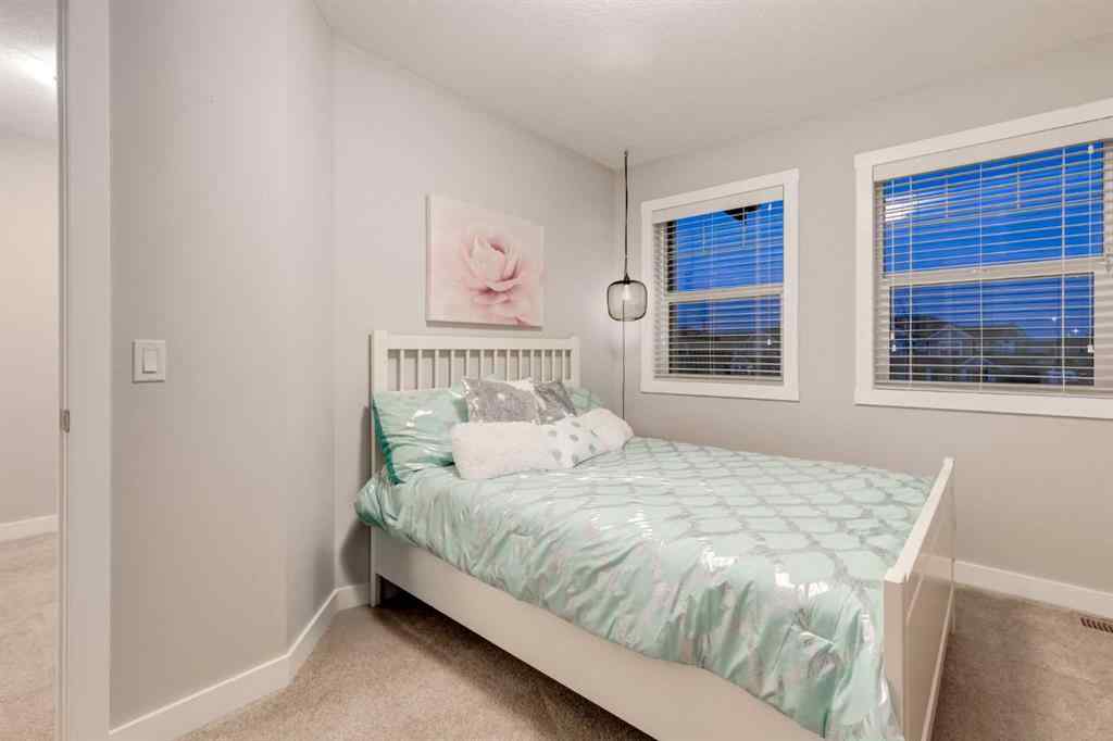 MLS® A2261980 - 1136 MIDTOWN Lane SW in Midtown Airdrie, Residential