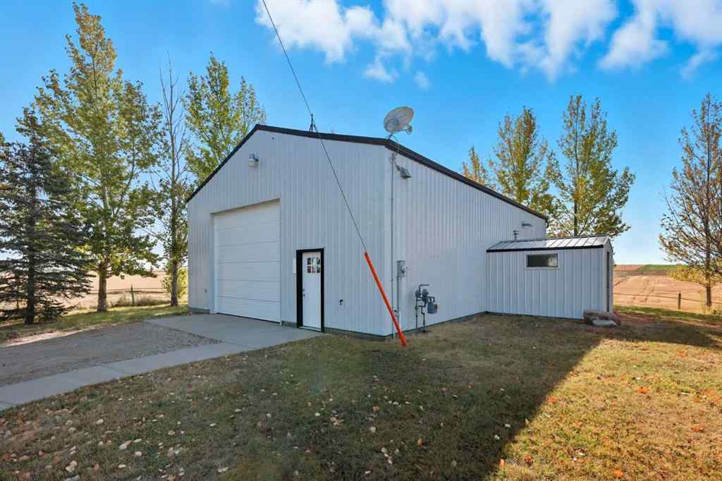 MLS® A2261985 - 252047 Township Road 252   in NONE Rural Wheatland County, Residential