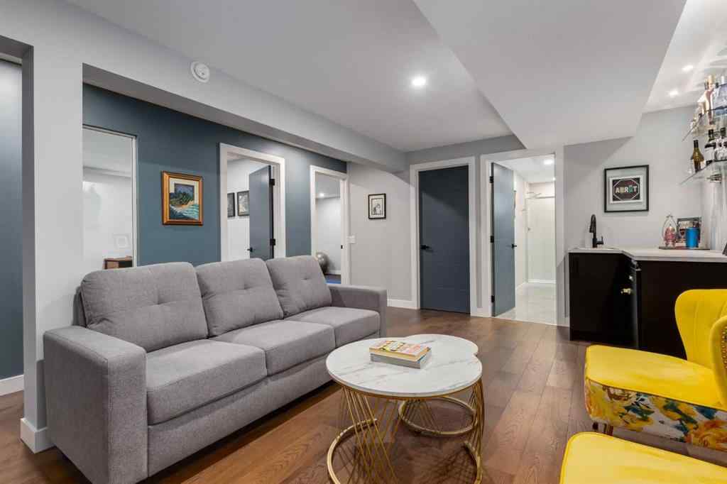 MLS® A2262001 - 3223 Signal Hill Drive SW in Signal Hill Calgary, Residential