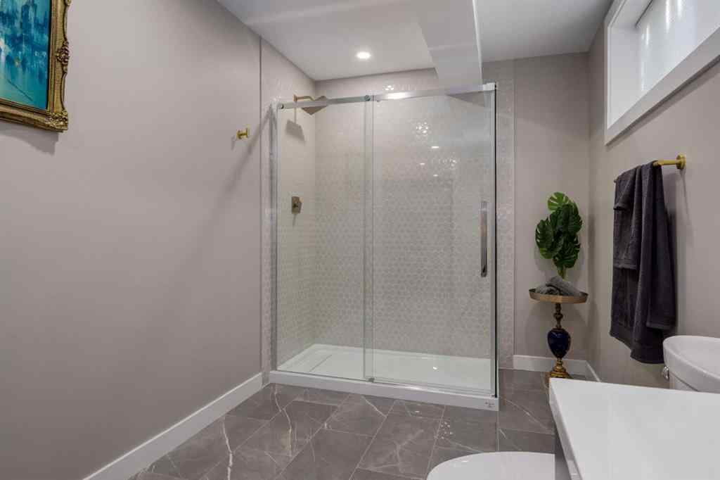 MLS® A2262001 - 3223 Signal Hill Drive SW in Signal Hill Calgary, Residential