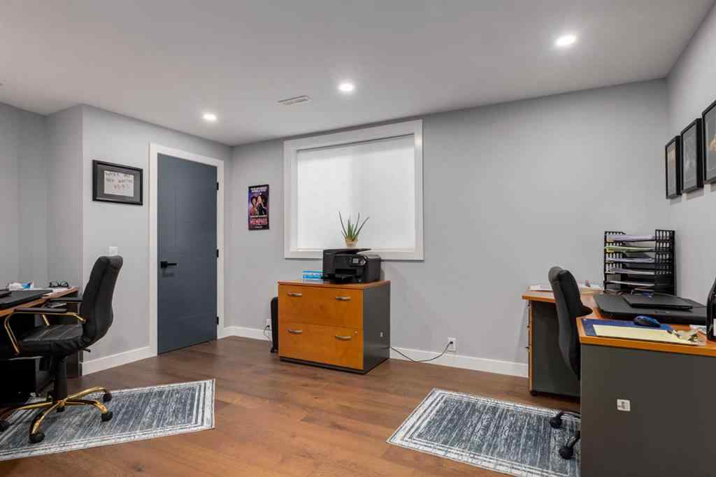 MLS® A2262001 - 3223 Signal Hill Drive SW in Signal Hill Calgary, Residential