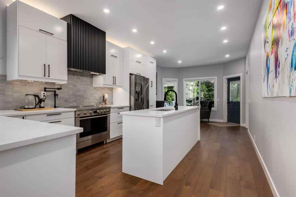 MLS® A2262001 - 3223 Signal Hill Drive SW in Signal Hill Calgary, Residential