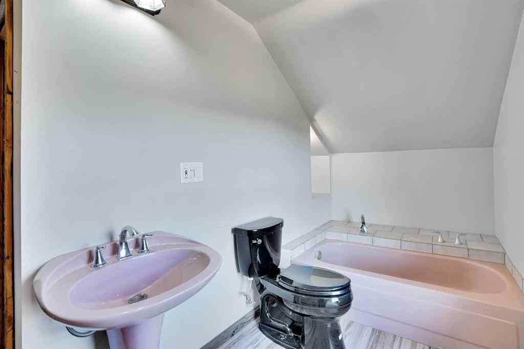 MLS® A2262002 - 244083 Range Road 264   in NONE Rural Wheatland County, Residential