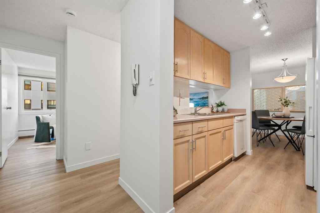 MLS® A2262004 - Unit #319 723 57 Avenue SW in Windsor Park Calgary, Residential