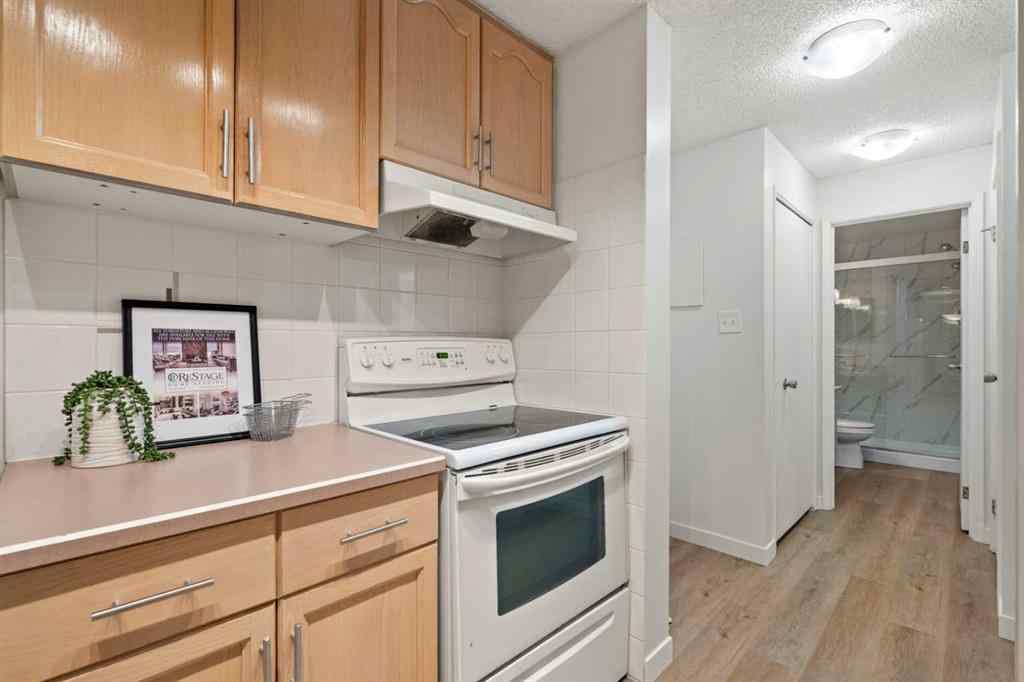 MLS® A2262004 - Unit #319 723 57 Avenue SW in Windsor Park Calgary, Residential