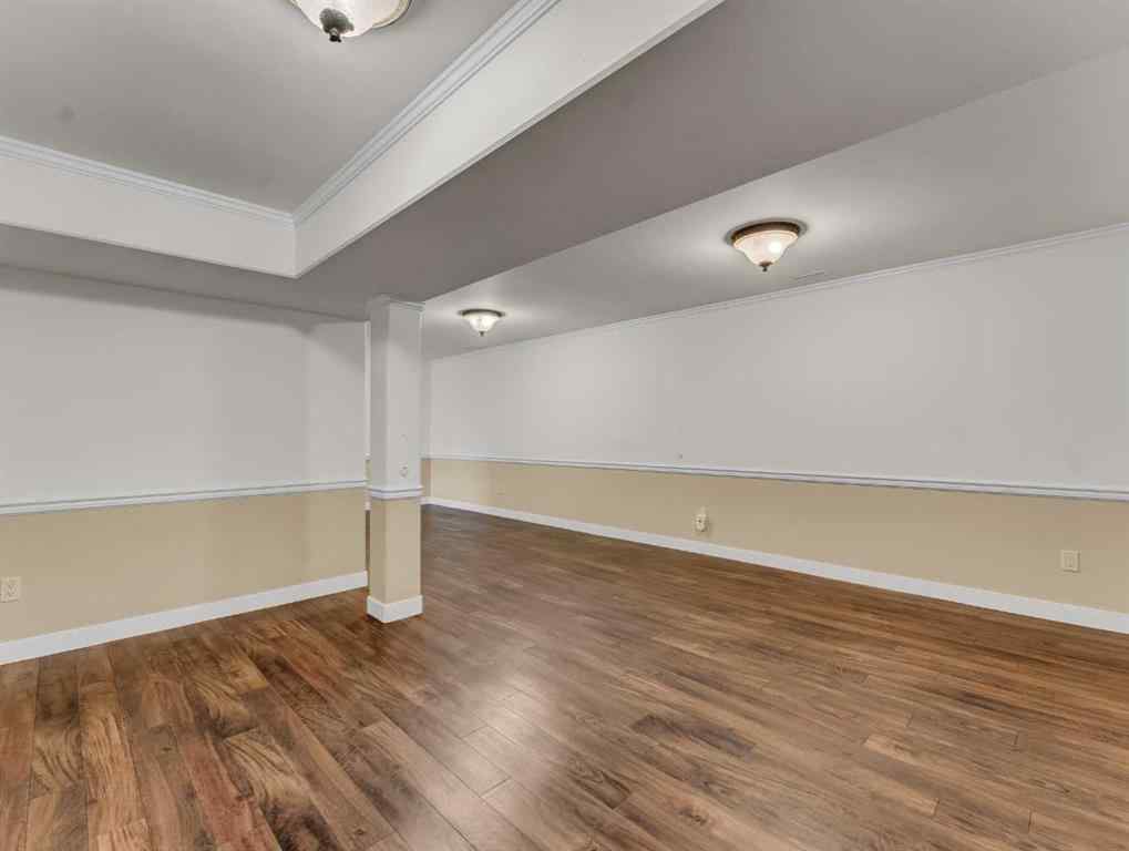 MLS® A2262005 - 922 Bassett Crescent NW in Northwest Crescent Heights Medicine Hat, Residential