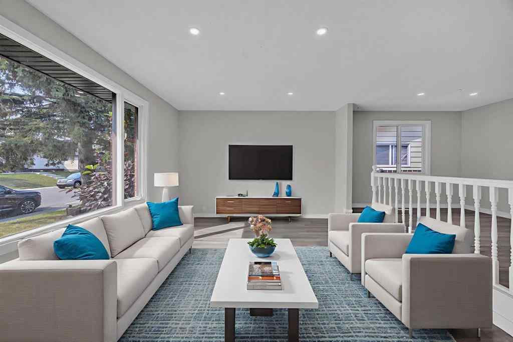 MLS® A2262007 - 124 Templeridge Close NE in Temple Calgary, Residential