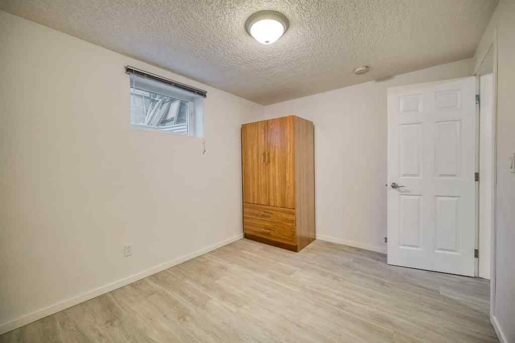 MLS® A2262010 - 3307 Boulton Road NW in Brentwood Calgary, Residential