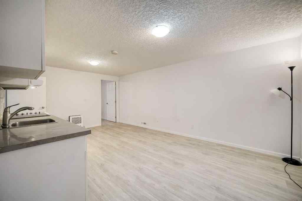 MLS® A2262010 - 3307 Boulton Road NW in Brentwood Calgary, Residential