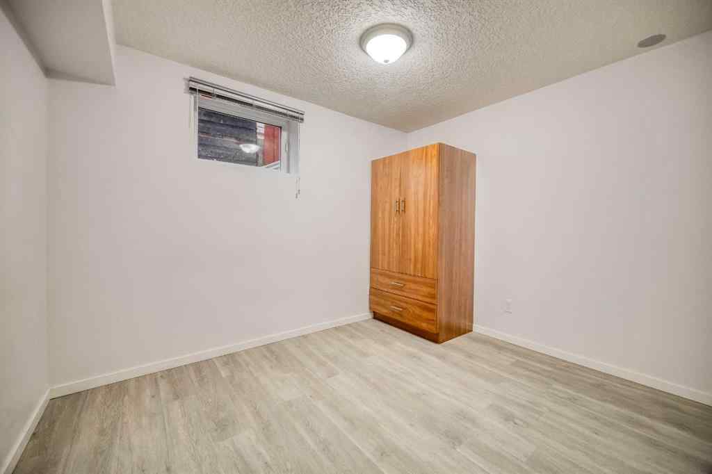 MLS® A2262010 - 3307 Boulton Road NW in Brentwood Calgary, Residential