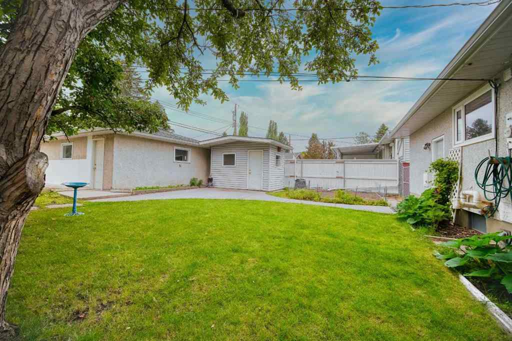 MLS® A2262010 - 3307 Boulton Road NW in Brentwood Calgary, Residential