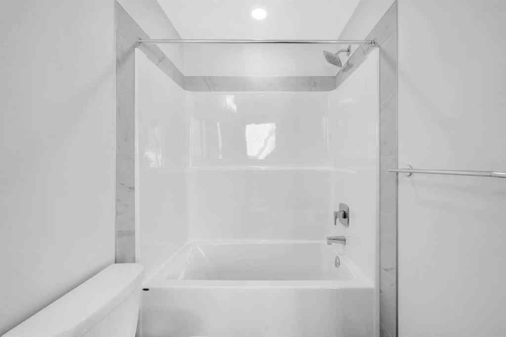 MLS® A2262015 - 61 Savanna Place NE in Saddle Ridge Calgary, Residential