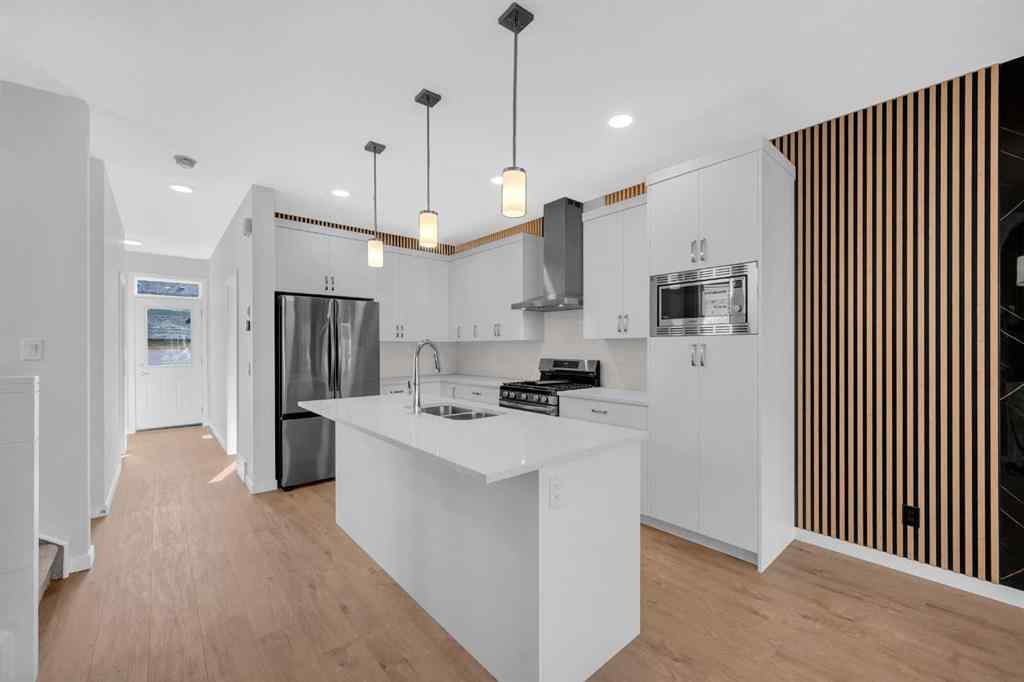 MLS® A2262015 - 61 Savanna Place NE in Saddle Ridge Calgary, Residential