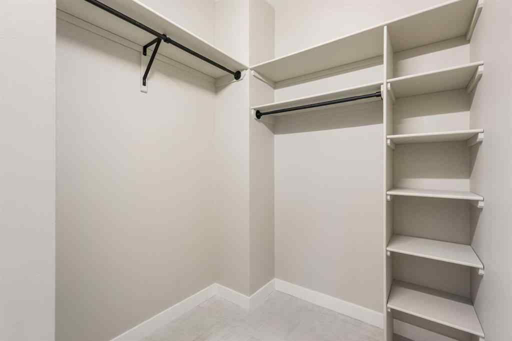 MLS® A2262017 - 240 Cove Road  in The Cove Chestermere, Residential