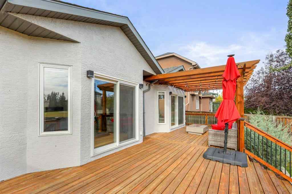 MLS® A2262017 - 240 Cove Road  in The Cove Chestermere, Residential