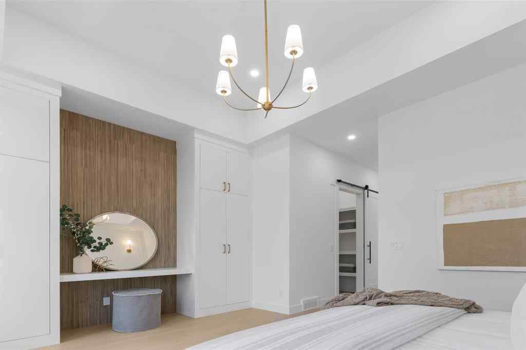 MLS® A2262024 - 2019 6 Avenue NW in West Hillhurst Calgary, Residential