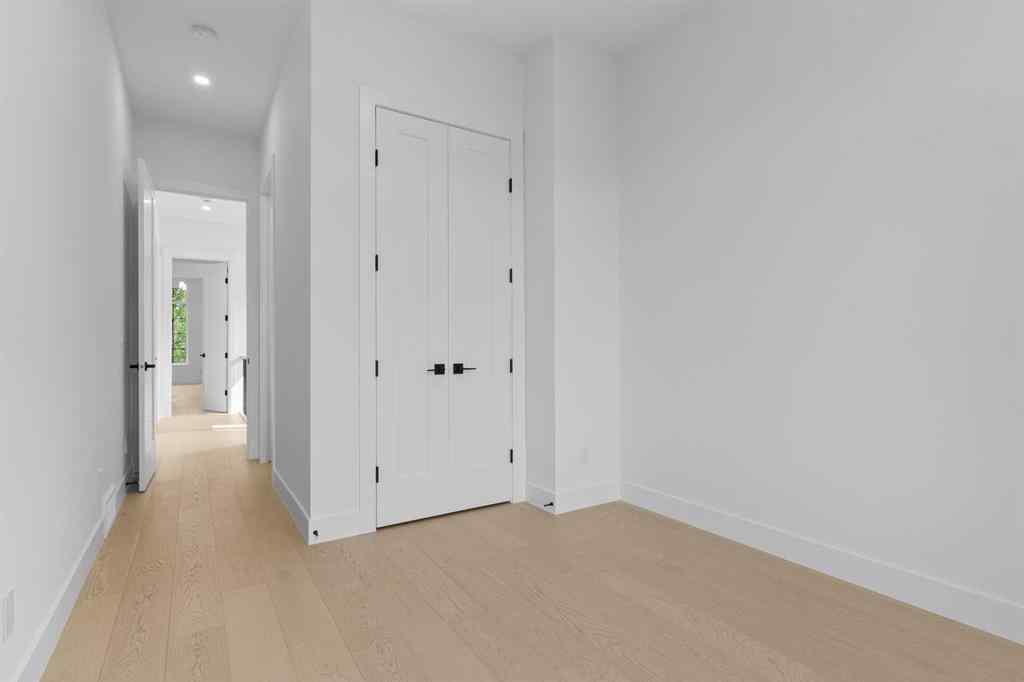 MLS® A2262024 - 2019 6 Avenue NW in West Hillhurst Calgary, Residential