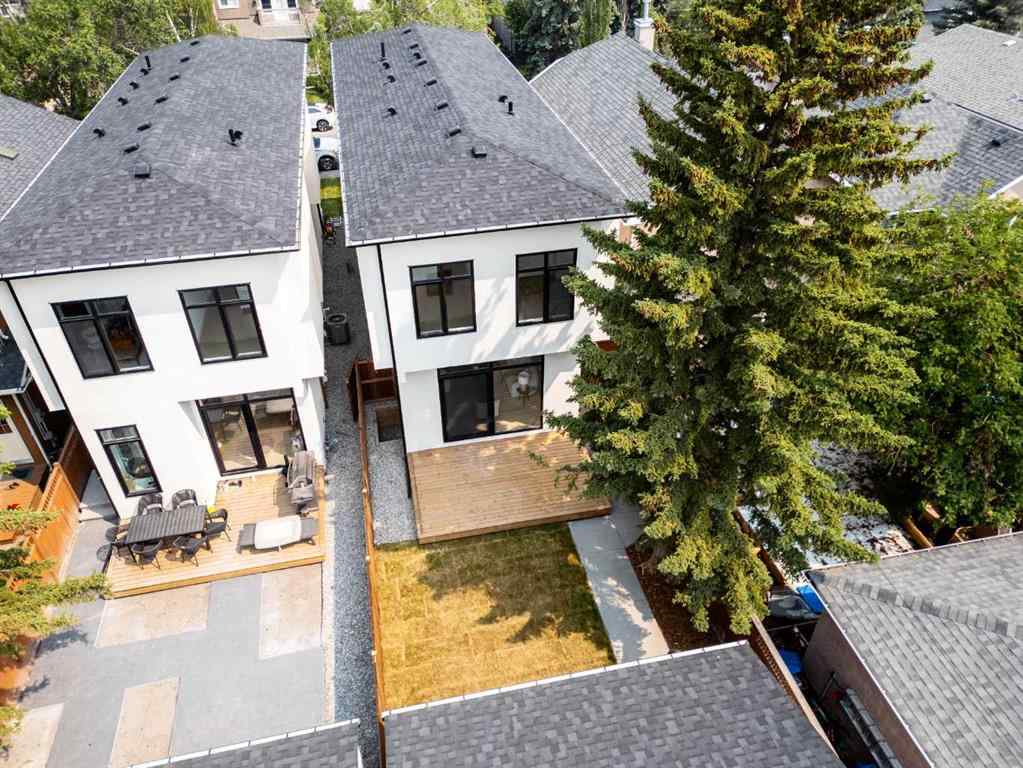 MLS® A2262024 - 2019 6 Avenue NW in West Hillhurst Calgary, Residential