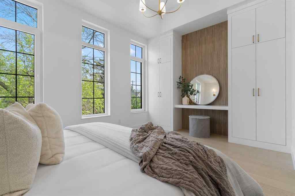 MLS® A2262024 - 2019 6 Avenue NW in West Hillhurst Calgary, Residential