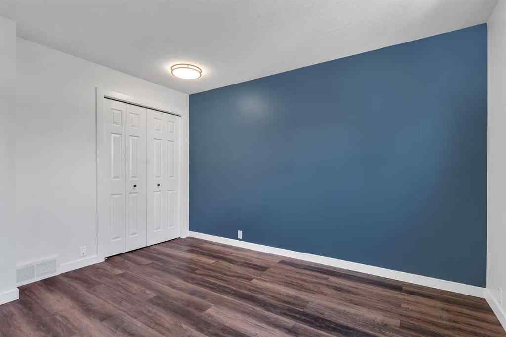 MLS® A2262025 - 199 Cedardale Road SW in Cedarbrae Calgary, Residential