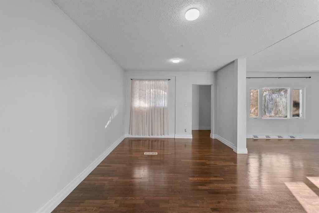 MLS® A2262035 - 4828 53A Street  in Downtown Camrose Camrose, Residential