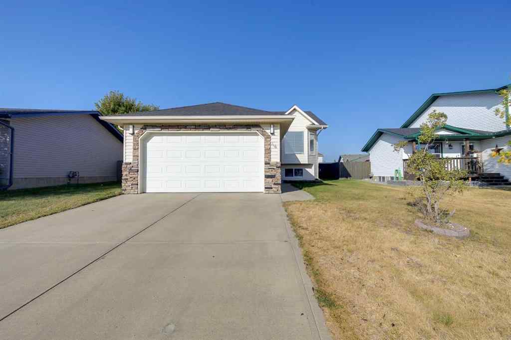 MLS® A2262040 - 44 Parkside Crescent  in Panorama Estates Blackfalds, Residential