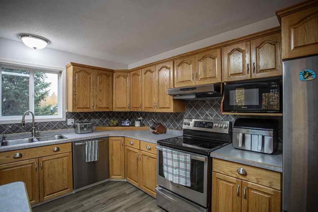 MLS® A2262047 - 10503 Chinchaga Drive  in NONE High Level, Residential