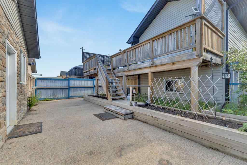 MLS® A2262052 - 82 Hinshaw Drive W in Hewlett Park Sylvan Lake, Residential