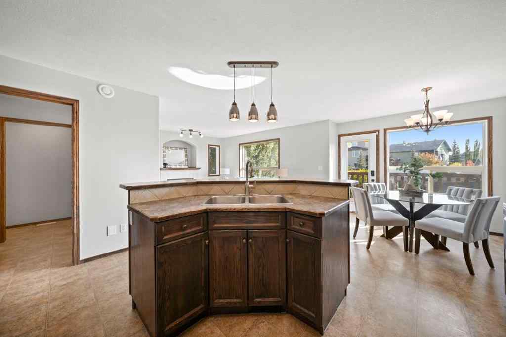 MLS® A2262055 - 668 Lancaster Drive  in Lonsdale Red Deer, Residential