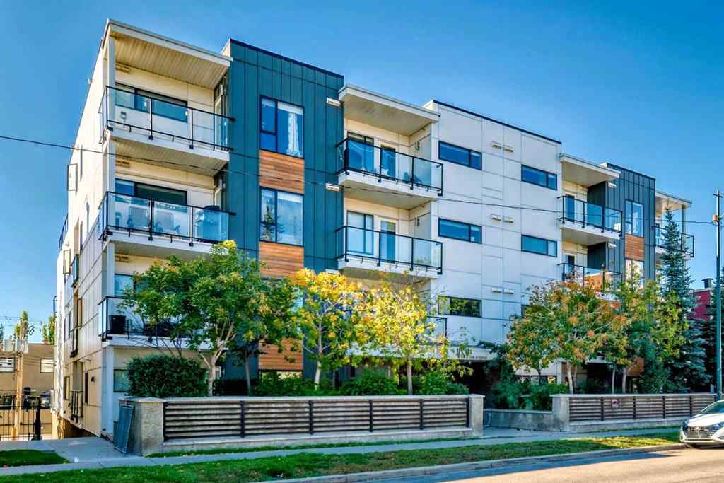 MLS® A2262057 - Unit #206 1521 26 Avenue SW in South Calgary Calgary, Residential
