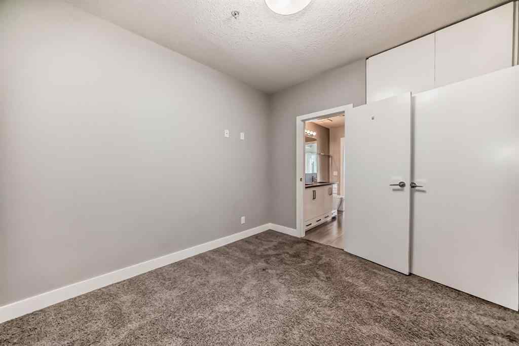 MLS® A2262057 - Unit #206 1521 26 Avenue SW in South Calgary Calgary, Residential
