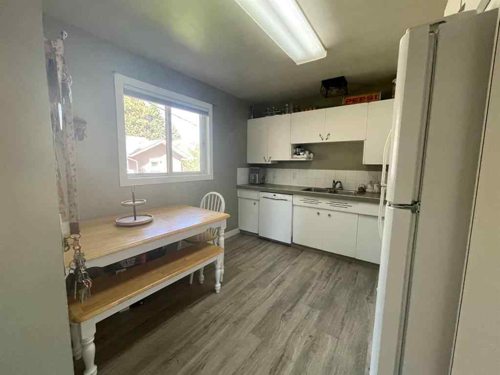 MLS® A2262058 - 520 6 Street W in NONE Cardston, Residential