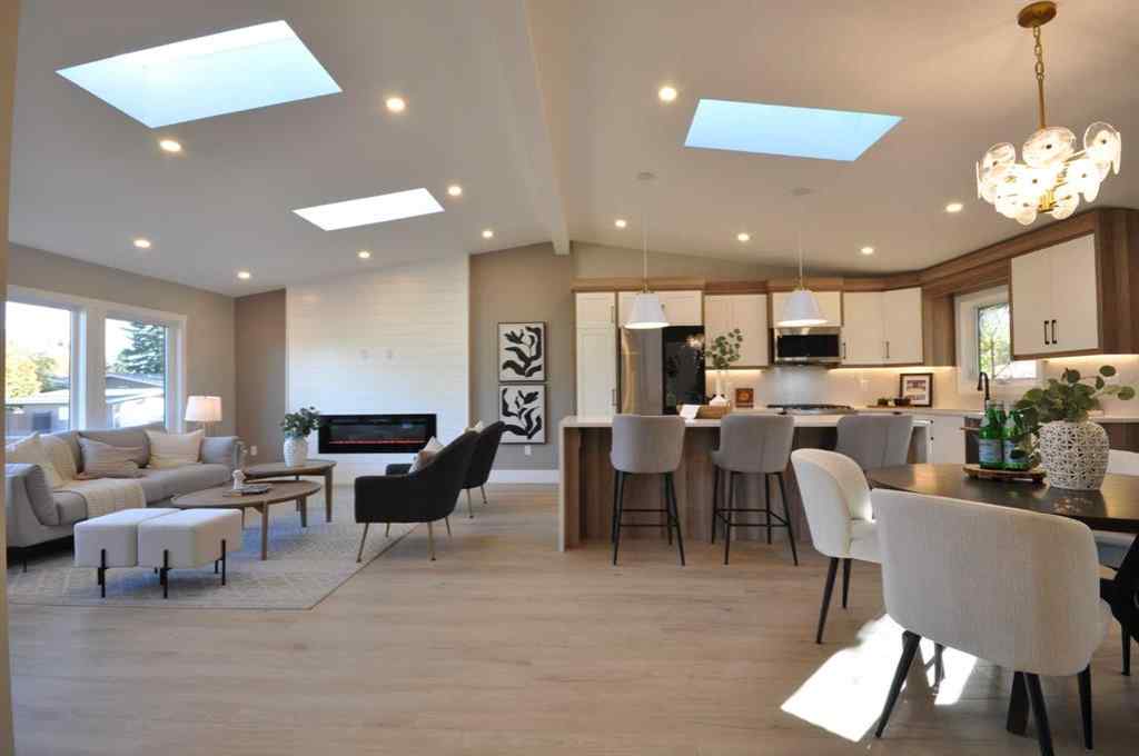 MLS® A2262062 - 1 Cherovan Drive SW in Chinook Park Calgary, Residential