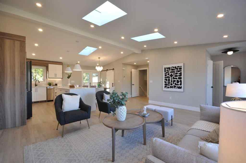 MLS® A2262062 - 1 Cherovan Drive SW in Chinook Park Calgary, Residential